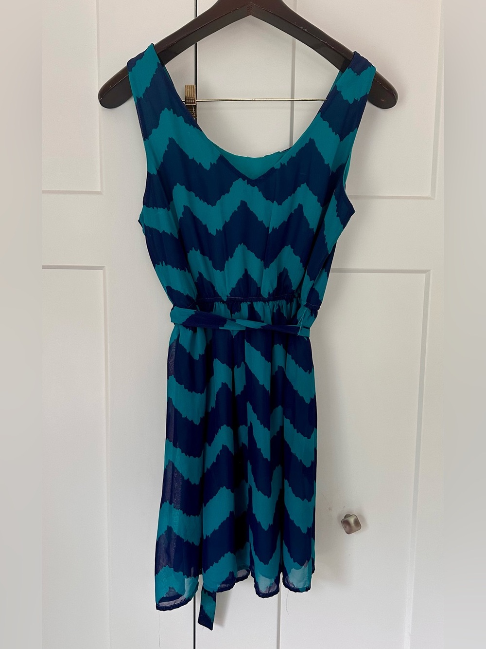 Lily Rose Teal and Navy Chevron Belted Sundress - Picture 2 of 3